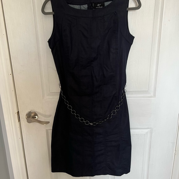 5/$100 Nina Leonard Dress - Picture 1 of 5